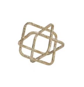 ประติมากรรมอะลูมิเนียมทำมือสไตล์โมเดิร์นสีเงิน งานสั่งทำพิเศษสำหรับตกแต่งโต๊ะงานแต่งงาน สำนักงาน ตกแต่งภายใน งานศิลปะโลหะที่ทนทาน - Product Image 2