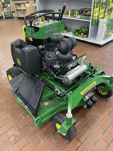 Cortadora de Césped Comercial John Deere con Motor Kawasaki de 22 HP y Plataforma de 52 Pulgadas, Equipo Profesional de Jardinería en Venta - Product Image 2