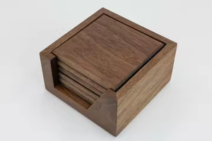 Sous-verres élégants en noyer de qualité supérieure faits à la main par Crescent Crafts pour le bureau à domicile Style classique pour les cadeaux par l'artisanat en croissant - Product Image 3