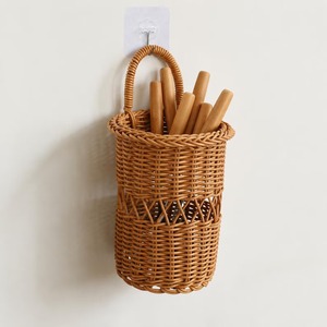Panier de rangement en rotin naturel fait main, écologique, avec dessous de verre, design circulaire moderne et multifonctionnel - Product Image 1