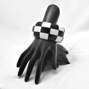 Bijoux tendance Kaimei Bracelet de mariage écologique en acrylique exagéré avec motif marbré et large largeur de bande personnalisable - Product Image 6