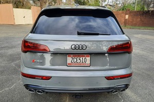 รถยนต์มือสองที่เชื่อถือได้ ปี 2021 ออดี้ SQ5 เทอร์โบ V6, ระบบขับเคลื่อนแบบออฟโรด - Product Image 3