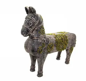 House Decoration Interior Eco Type Handicraft Low MOQ Support OEM Small Wooden Horse with by Hand Mong Brocade Pattern