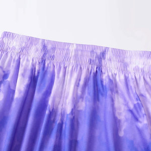 Vêtements de sport Meilleur article Uniforme de basket-ball par sublimation Tissu confortable et respirant Ensemble de basket-ball avec logo de marque - Product Image 4