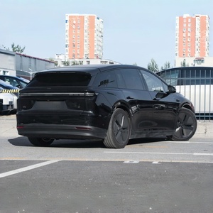 Li Auto I6 SUV Électrique Pur Neuf 2025, Édition Standard, 5 Portes, 5 Places, Propulsion (RWD) et Transmission Intégrale (4WD), Véhicule d'Occasion à Vendre - Product Image 2