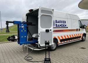 Máquina Desmontadora de Neumáticos de Alta Resistencia y Calidad 2023 con Motor de 380V, Compatible con Camiones/SUV, Modelo de Última Tecnología, Equipo del Reino Unido - Product Image 5