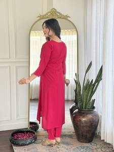 Traje Salwar estilo Gharara de tendencia para mujer Ropa de fiesta india con superposición de caftán de diseñador y Dupatta - Product Image 2