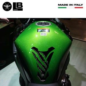Adesivi 3D in Resina per Serbatoio Moto, Effetto Graffio di Tigre Nero - Product Image 2