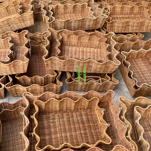 ถาดเสิร์ฟอเนกประสงค์ทรงสี่เหลี่ยมผืนผ้าหวายสานมือสไตล์โบฮีเมียนรักษ์โลก พับได้ ใช้เป็นตะกร้าปิกนิกได้ ผลิตในเวียดนาม (OEM) สินค้าขายดี - Product Image 1