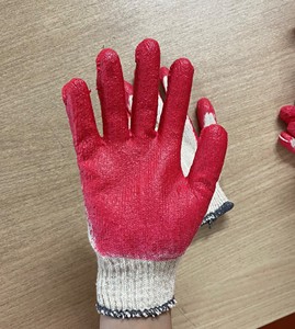 Gants enduits de caoutchouc vietnamien Gants de travail de sécurité anti-coupures et antidérapants avec coton réutilisable semi-enduit de latex pour le jardinage - Product Image 4