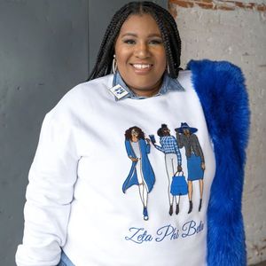 Zeta MFV Sister Sister Sweatshirt avec coton doux et lettres en chenille pour les membres de la sororité Greek Fashion Apparel - Product Image 2