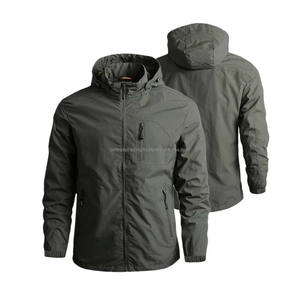 Chaqueta acolchada de invierno informal para hombre, hilo formal teñido en poliéster, suministro OEM, diseño de cuello alto, precio al por mayor - Product Image 5