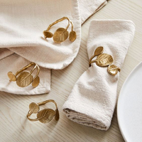Rond de serviette en métal élégant et porte-mouchoirs avec décoration de table en forme de feuille pour mariages et anniversaires stockés