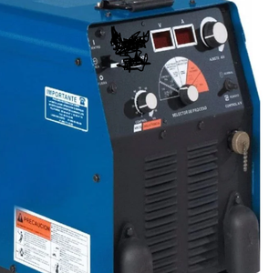Machine à souder industrielle en acier 400A, soudeuse à l'arc à courant continu (DC) à onduleur, couleur bleue, avec panneau de commande et aérations de refroidissement - Product Image 1