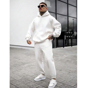 Tenue de sport d'hiver 2 pièces brodée d'usine OEM OEM grande taille avec logo personnalisé pour hommes combinaison de sport unie en coton et polyester - Product Image 4