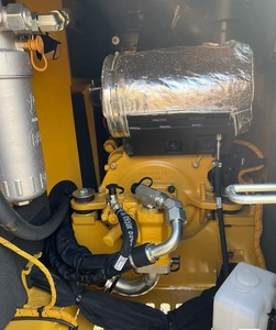 Venta al por mayor: Excavadora de orugas CAT305.5E2 con motor Kubota, cargadora de 5.5 toneladas, alto momento de carga, bomba de caja de cambios, pintura original - Product Image 5