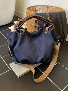 Cross-Border Retro Fashion Work Trendy Oxford Polyester <b>Large</b>-Capacity <b>Shoulder</b> Crossbody Student Portable Tote <b>Bag</b> - Product Image 4