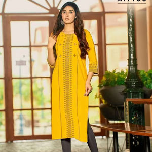 Wholesale Mittoo Saayra Heavy Rayon Indian & Pakistani <b>Kurtis</b> with Pants Elegant Traditional Wear - Product Image 1