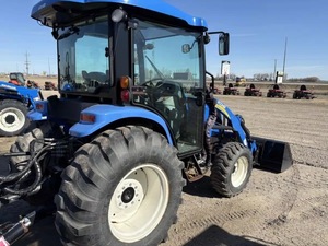 New-Holland d'occasion 2016 BOOMER 50D Mini-chargeur tracteur diesel avec chargeuse sur pneus Huade Pompe hydraulique et PLC de roulement - Product Image 3