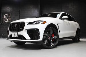 Jaguar F Pace SVR 2022 Usado en Excelentes Condiciones, SUV con Motor V8 Supercargado de 550 hp - Listo para Enviar - Product Image 4