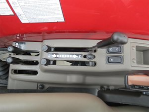 Caja de Cambios para Tractor de Ruedas IH Farmall 45C 2024 con Motor de 75HP en Venta - Product Image 5