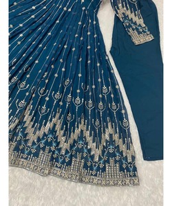 Costume Salwar en coton long de type Anarkali, nouveau design, dernier modèle, attrayant, longueur florale, prix imbattable, multicolores, ethnique, pour mariage - Product Image 2