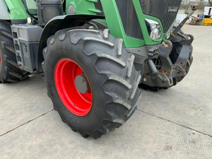 Tractor Fendt 828 de Alto Rendimiento, 70HP, 4WD, Transmisión de Engranajes, Bomba de Engranajes para Motor, 2 Años de Garantía, Durabilidad Confiable del Motor - Product Image 6