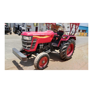 Mini Mahindra 35HP Tractor Pro embalado con accesorios para aplicaciones agrícolas versátiles - Product Image 2