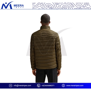 Chaqueta acolchada resistente para hombre con costuras reforzadas, carcasa resistente al agua, aislada con tecnología de retención de calor - Product Image 5