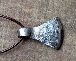 แฟชั่นVINTAGEที่ดีที่สุดมาถึง 2024 จี้โลหะAmuletจี้สแตนเลสสตีลVINTAGE Scepterสร้อยคอสําหรับผู้หญิง - Product Image 3