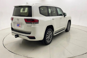 Used 2022 Toyota-Land Cruis GXR 4 READY TO SHIP - Product Image 2