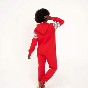 Grenouillère en molleton pour femmes, tendance et chaude, sur mesure, OEM, parfaite pour les nuits d'hiver et se prélasser à la maison - Product Image 3