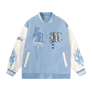 Chaqueta universitaria de estilo béisbol de calle alta Unisex cuello alto bordado Casual suelto Patchwork abrigos de lona de cuero para hombre - Product Image 1