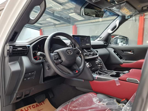 T-OYO-TA LAND_CRUI-SER LC300 GR SPORT 2023, Volante a la Izquierda, Emisión Euro III, 6 Asientos, Origen EE. UU. - Product Image 5