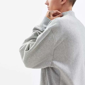 Sweat-shirt unisexe à col rond bleu pour l'hiver - Polaire léger Brodé et imprimé numériquement Teint uni Personnalisable - Product Image 3