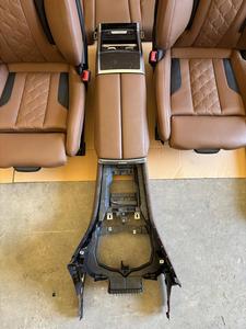 Asientos Traseros de Lujo en Cuero de Calidad para M8 (G23/G24) - Color Marrón, Asientos Tipo Bucket de Fibra de Carbono, Accesorios Interiores para Auto - Product Image 3