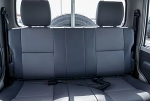 Land Cruiser LC79 2023, Doble Cabina, Volante a la Derecha/Izquierda, Híbrido Eléctrico, Interior de Cuero Oscuro, Automático de 6 Velocidades, Perfecto Estado - Product Image 5