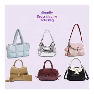 กระเป๋าใส่ของสำหรับผู้หญิงกระเป๋าถือสีขาวมีฉลากสินค้าคงคลัง - Product Image 1