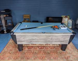 Mesa de Billar de Pizarra de 8 Pies de Alta Calidad con Retorno de Bolas, Descuentos en Mesas de Snooker y Baloncesto - Product Image 5