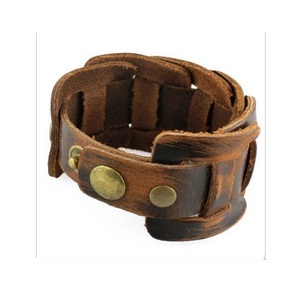 Directamente de fábrica, venta al por mayor, pulsera de cuero de vaca, pulsera de cuero trenzado hecha a mano Vintage Punk Widen para hombres - Product Image 2