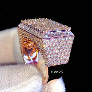 Anillo de Campeón Personalizado, Anillo de Plata de Ley con Moissanita de Corte Brillante Redondo Personalizado, Estilo Hip Hop para Hombre - Product Image 5