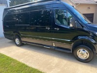Autocaravana Usada A-i-r-s-t-r-e-a-ms Interstate 24 GT 4x4 Clase B - Diésel, Año 2021, en Venta para Camping y Viajes