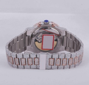 นาฬิกาฮิปฮอปโครโนกราฟสุดหรูสำหรับผู้ชายเคสสแตนเลสสตีลเพชรสีทองคำขาว VVS กระจกใส - Product Image 4