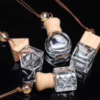 Flacon de parfum de voiture en verre avec couvercle en bois vente en gros mini bouteille de parfum bouteille de diffuseur de voiture