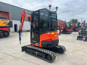 Miniexcavadora Kubota U27-4 de Calidad y Nuevo Martillo Rompedor de Rocas Daemo E30, Potencia Compacta con Eficiencia Hidráulica Avanzada - Product Image 2