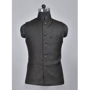 Chaleco de Yute Negro para Hombre, Suministro Directo de Fábrica, Elegante y Cómodo para Uso Formal de Negocios y Fiestas, Disponible a Buen Precio - Product Image 3