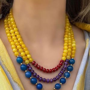 Collier de perles en résine chunky fait à la main pour femme déclaration colorée - Product Image 5