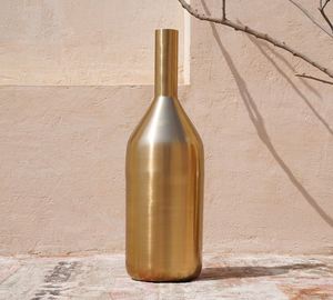 Jarrón de Aluminio Dorado de Alta Calidad, Diseño Personalizado Moderno, Decoración para Mesa de Boda y Hogar, Venta al Por Mayor en India - Product Image 5