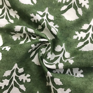 Tela de Algodón Estampada a Mano con Motivo Bota Tradicional India en Verde Oscuro para Mujer - Product Image 3