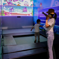 Système de trampoline interactif à projection personnalisable pour les centres de divertissement familial et les aires de jeux